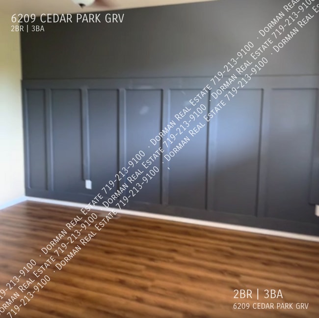 Building Photo - Townhome Mountain Views & AC
