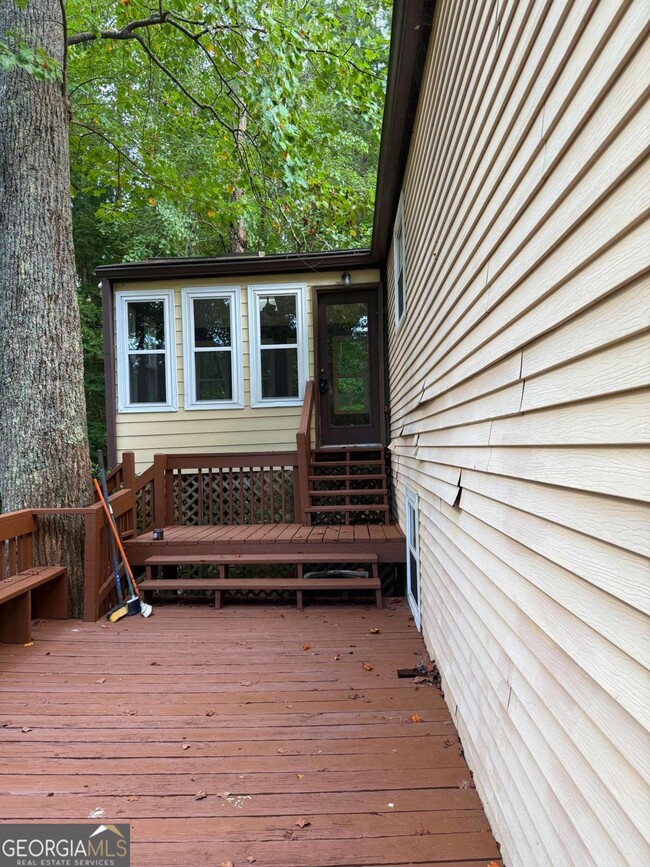 Building Photo - 3450 Ellenwood Ct NE