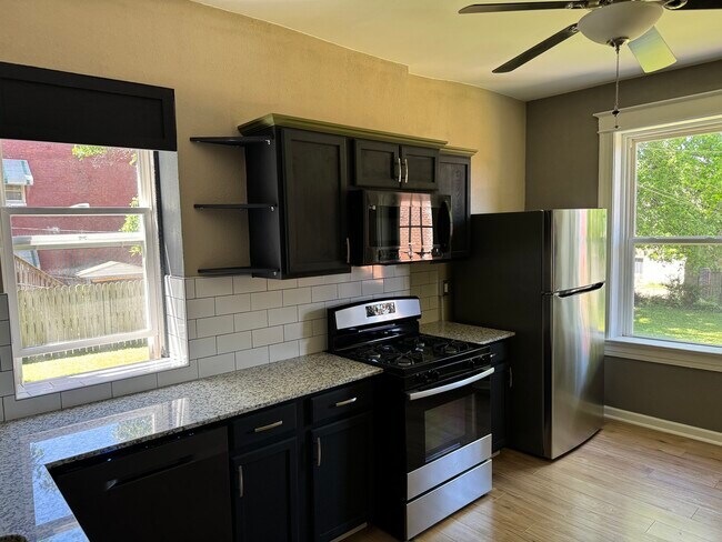 Building Photo - 3331 Lemp Ave