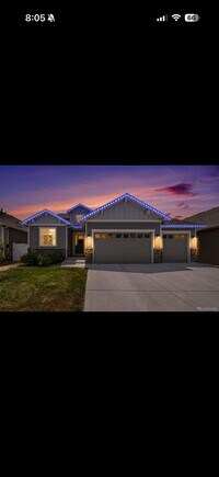 Building Photo - 1833 Castle Hill Dr