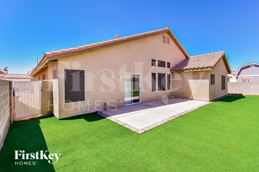 Building Photo - 3910 Scotsman Way