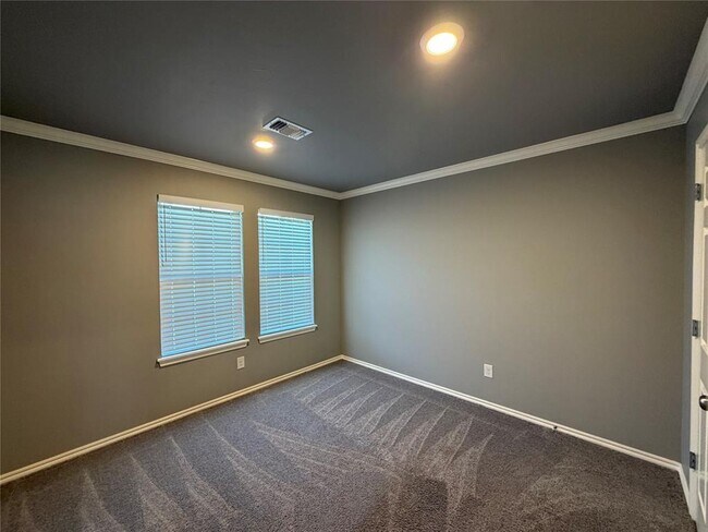 Building Photo - 15717 Caney Dr