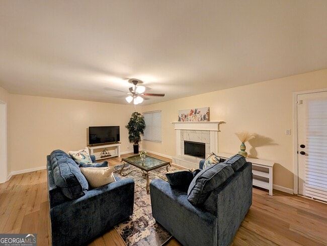 Building Photo - 7834 Fielder Rd