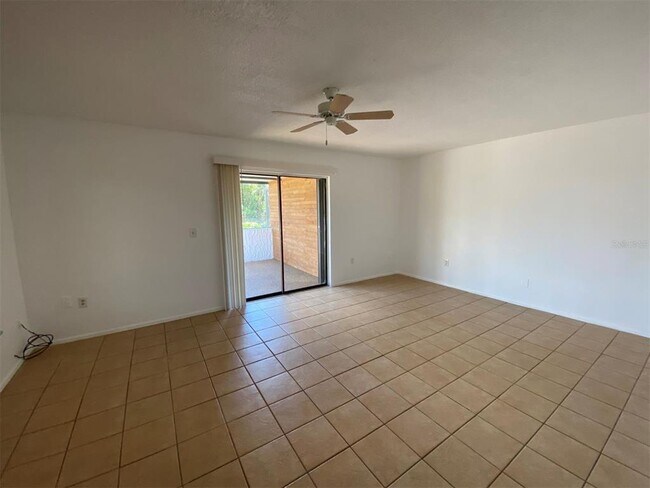 Building Photo - 3072 Seafarer Dr