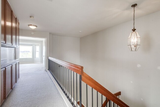 Building Photo - **Available Now*** Encinitas,  4 bedroom, ...