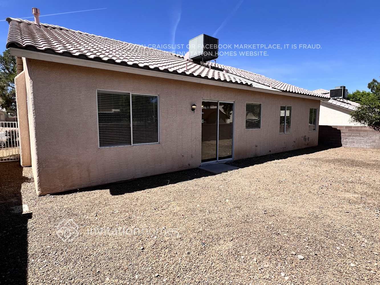 Building Photo - 2204 Maple Shade St