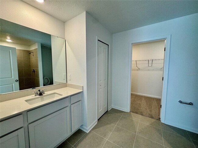 Building Photo - 405 Kayden Cv