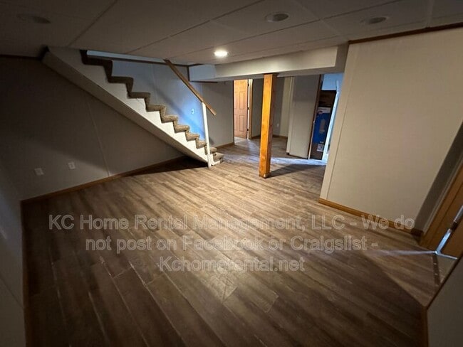 Building Photo - 7801 Ozark Rd