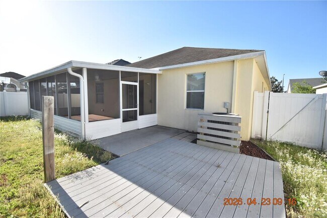 Building Photo - 30633 Totteridge Pl