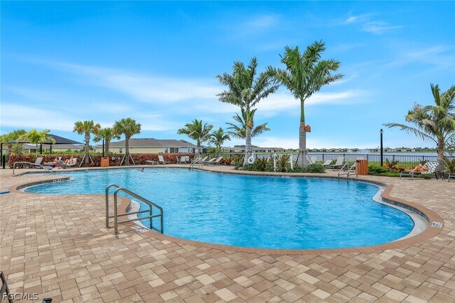 Building Photo - 421 Coral Reef Pl