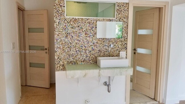 Building Photo - 625 93rd St