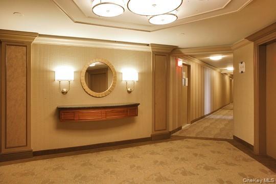 Building Photo - 1 Bay Club Dr