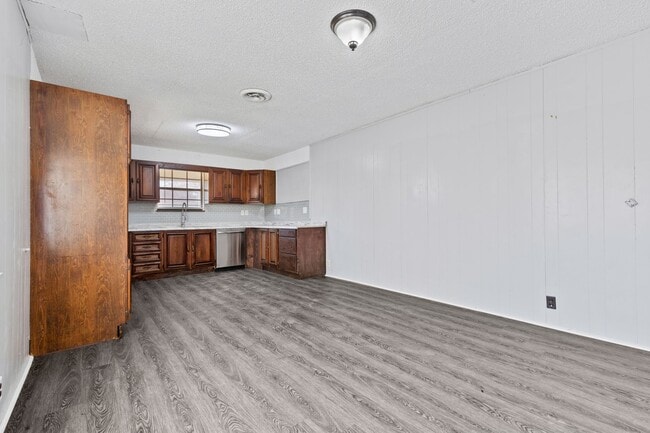 Building Photo - Blissful in Burleson ISD