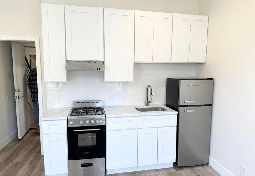 Building Photo - 1532 S 2nd St