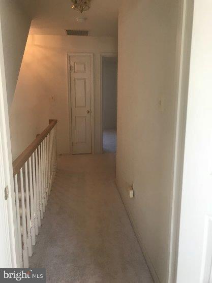 Building Photo - 5142 Woodford Dr
