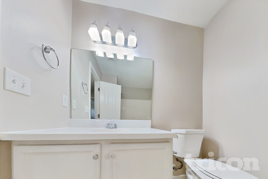 Building Photo - 1258 Tiree Dr