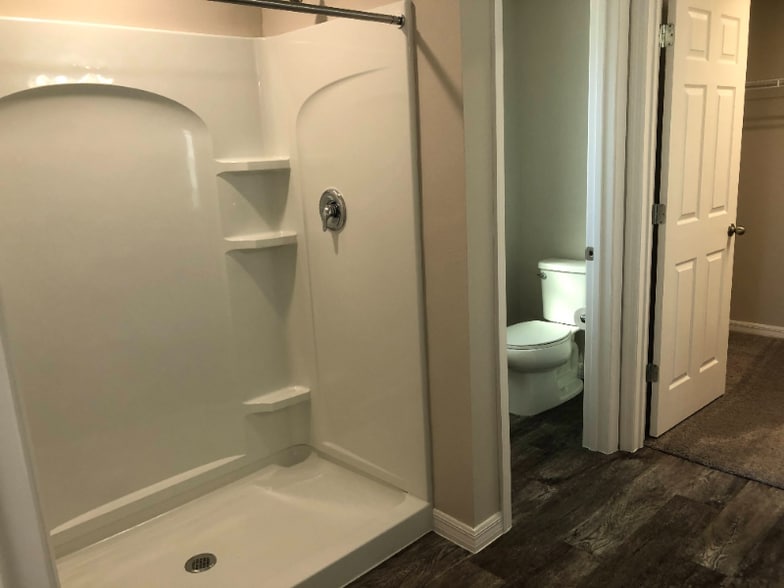 Building Photo - 1336 Axel Cir