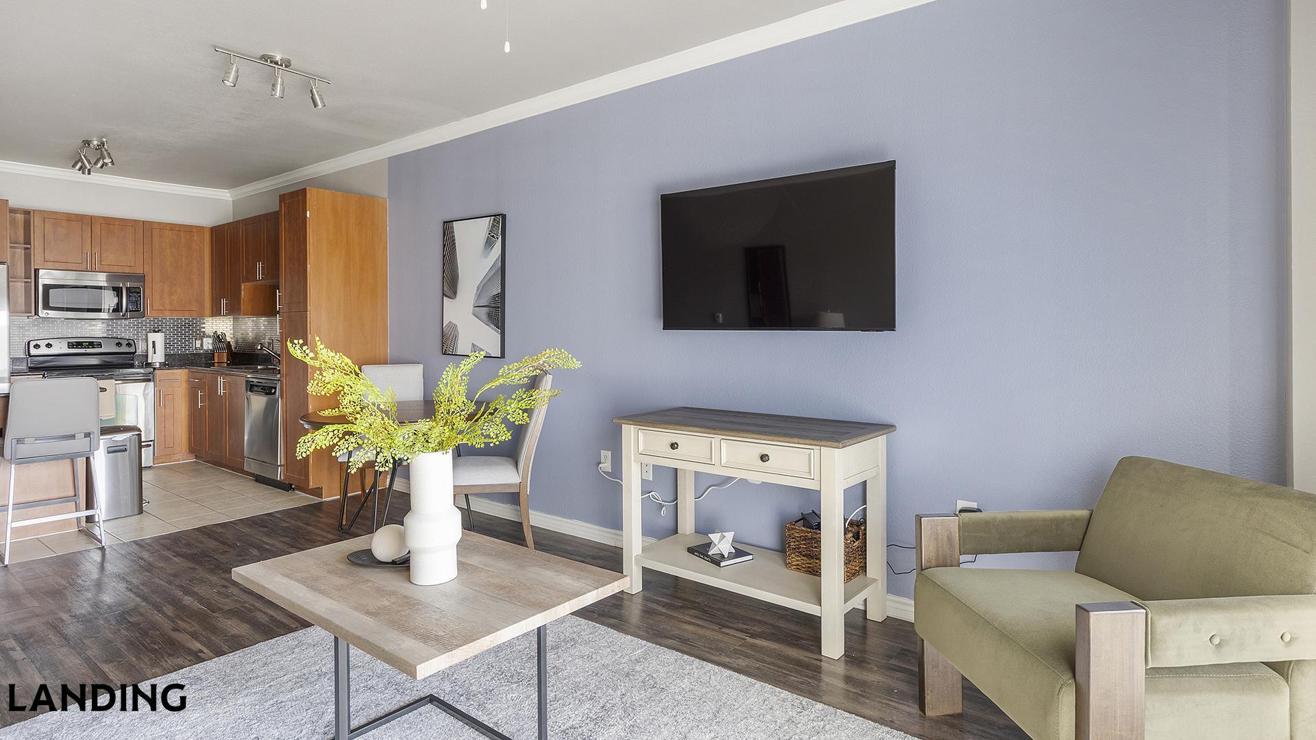 Building Photo - 15777 Quorum Dr