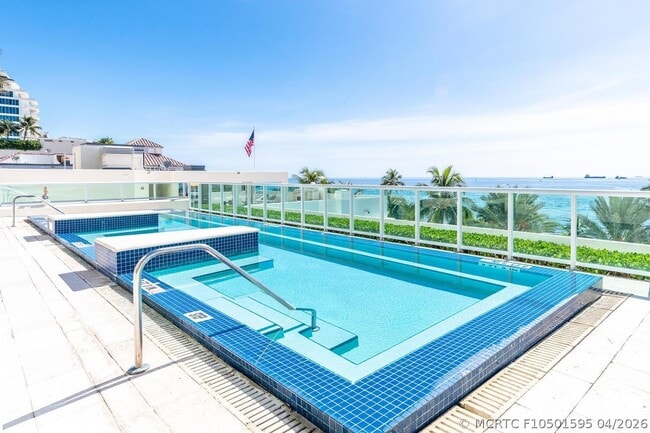 Building Photo - 101 S Fort Lauderdale Beach Blvd