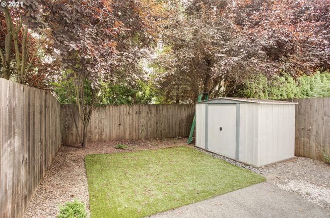 Building Photo - 1322 SE 84th Ave