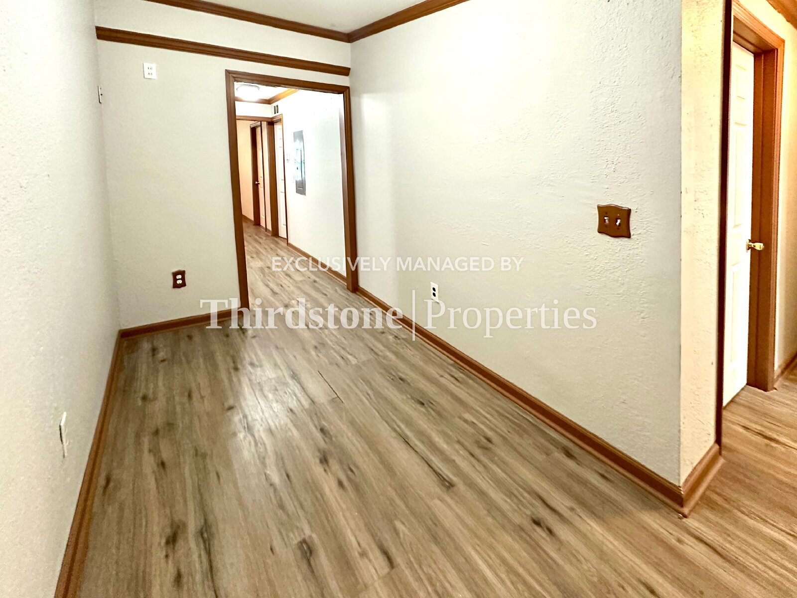 Building Photo - 156 Willow Branch Ave