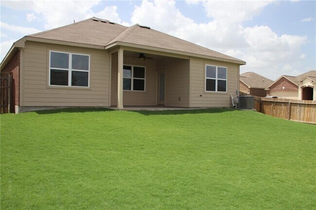 Building Photo - 13525 Franklin Pierce Cv