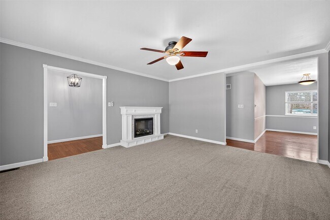 Building Photo - 1203 Dorne Dr