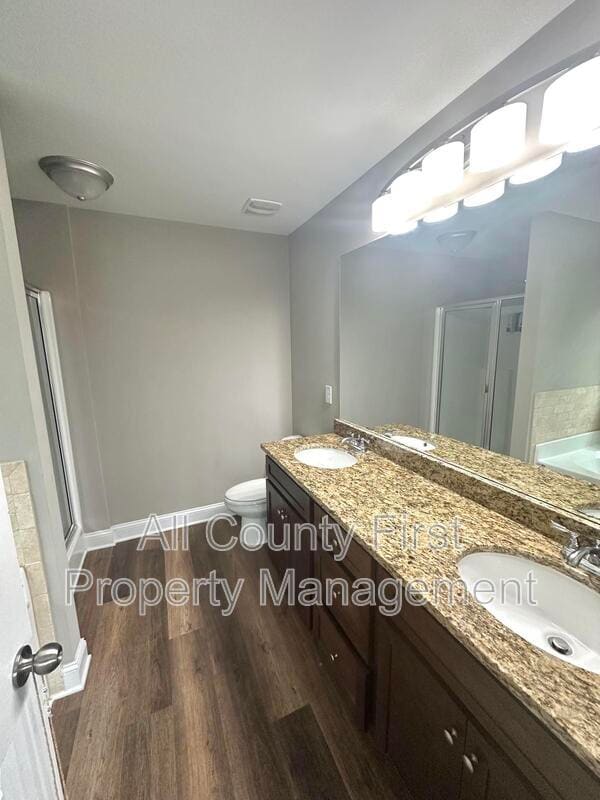 Building Photo - 553 Sprayberry Dr