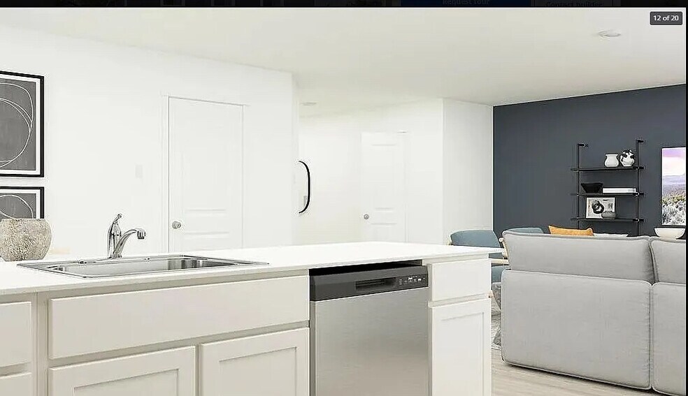 Building Photo - Room in House on Willkomen Way