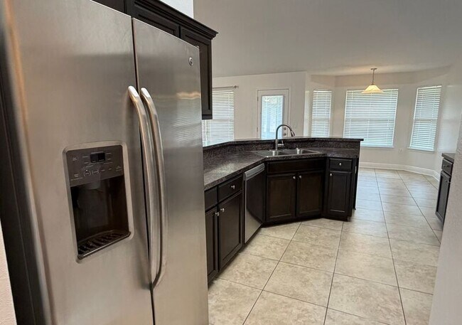 Building Photo - 4599 Belvedere Circle
