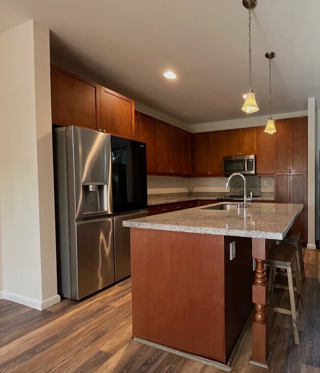 Building Photo - 16 Kahoma Village Loop