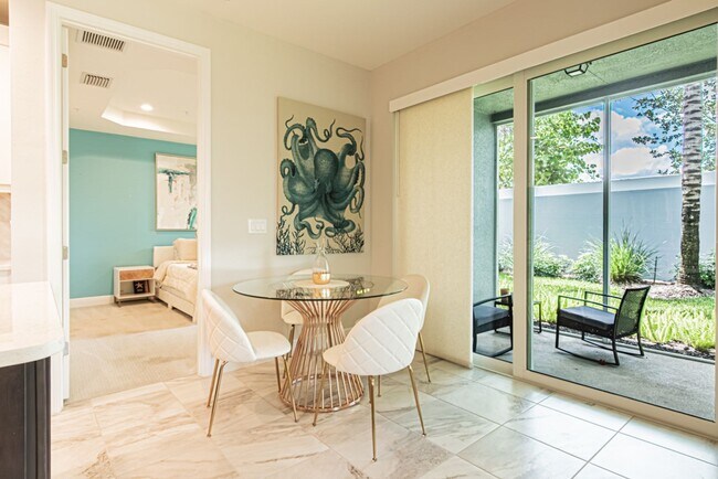 Building Photo - Luxury Naples 2-Bed Home Minutes to Downtown & Beaches | Resort-Style Amenities