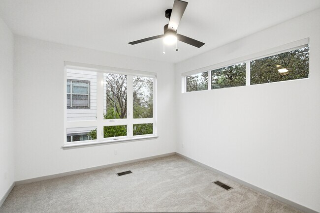 Building Photo - University Hills Townhomes