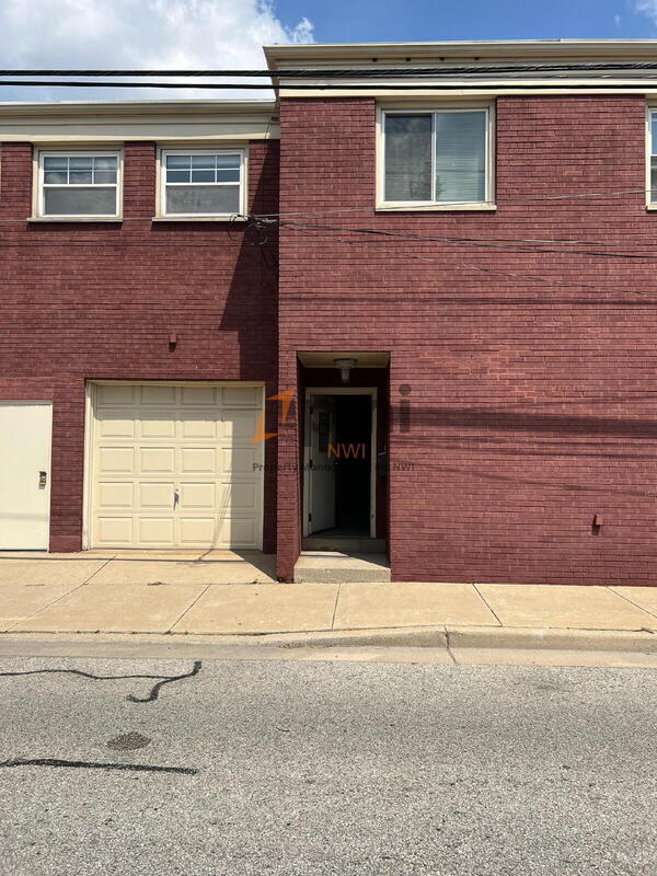 Building Photo - 7051 Kennedy Ave