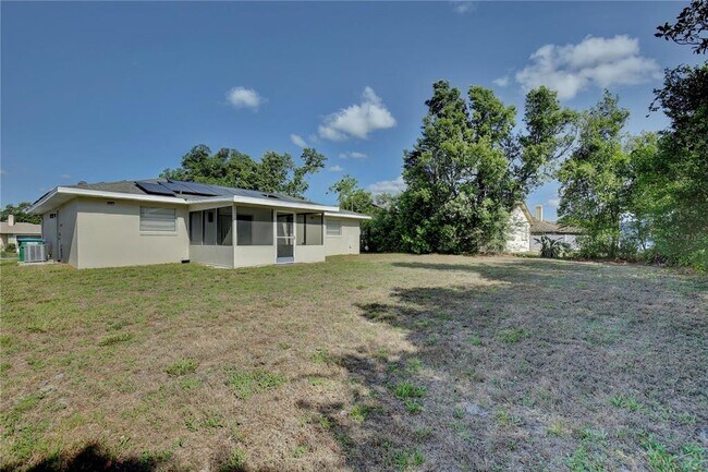 Building Photo - 1847 Fayetteville Ave