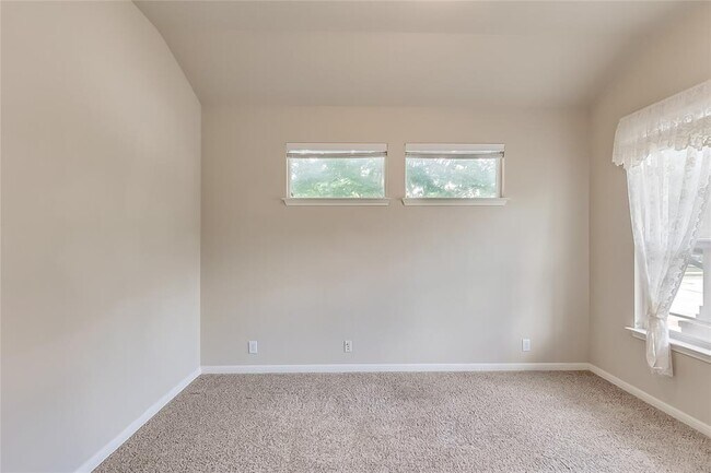 Building Photo - 11101 Wyola Bend