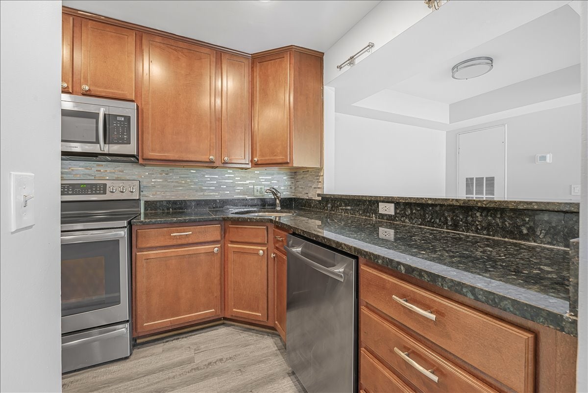 Building Photo - 5820 Inman Park Cir