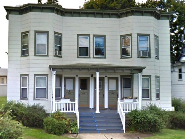 Primary Photo - 739 Frost Ave