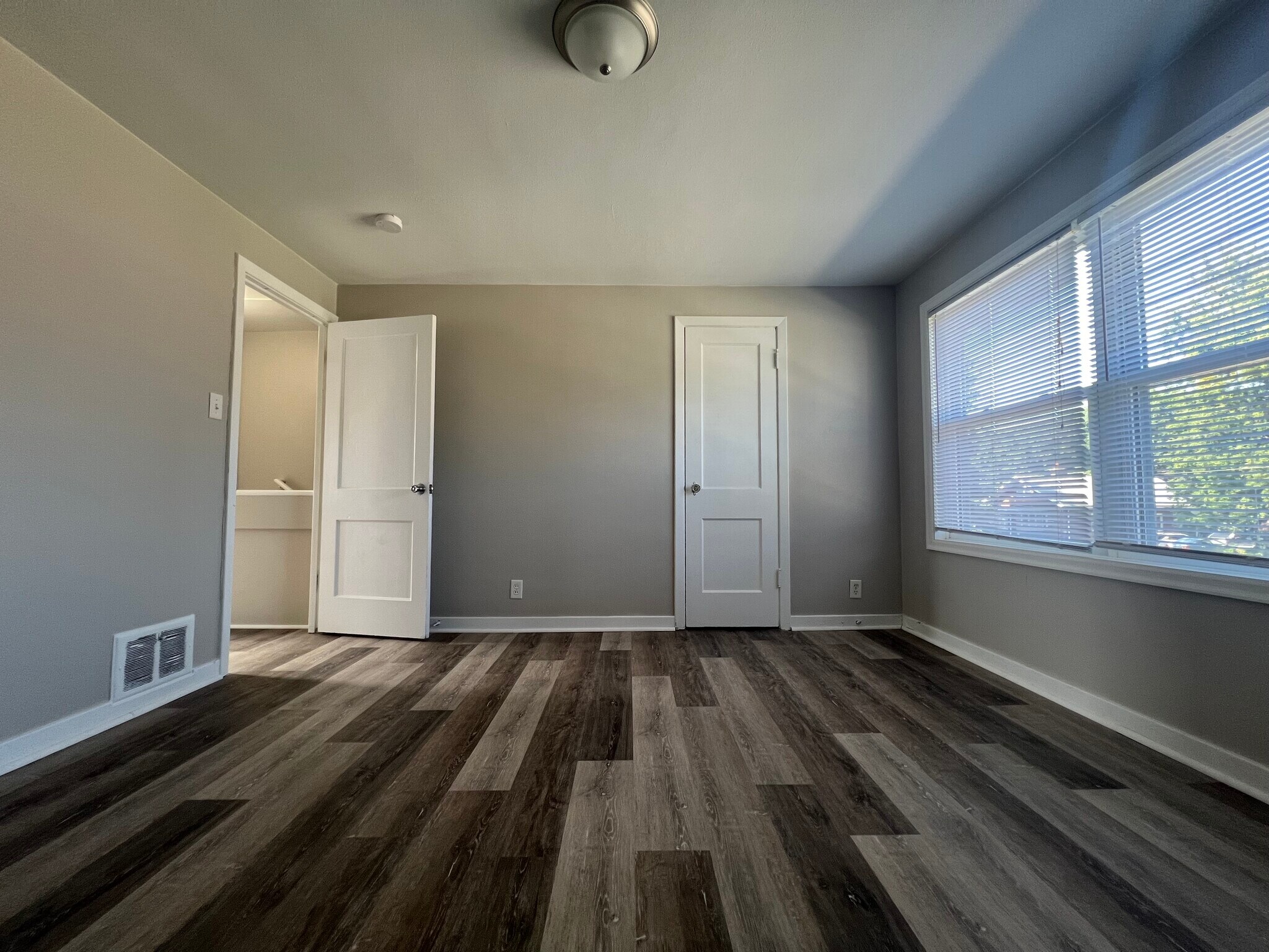 Bedroom #1 - 118 Locust St