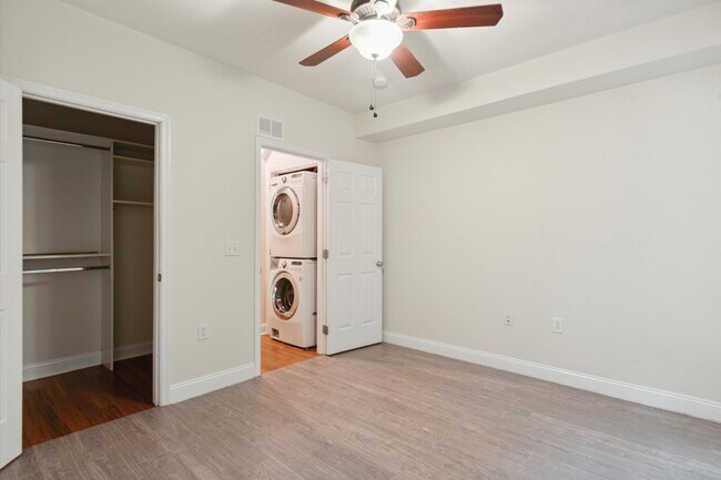 Building Photo - 1733 N Gratz St