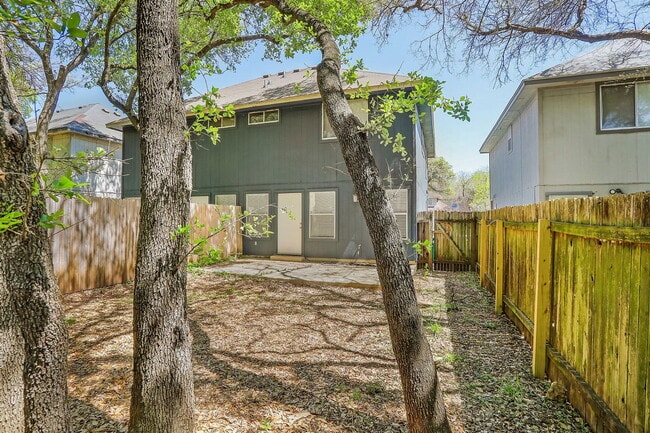 Building Photo - 9614 Nightjar Dr