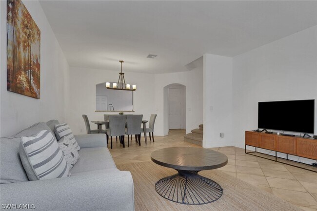 Building Photo - 3353 Antica St