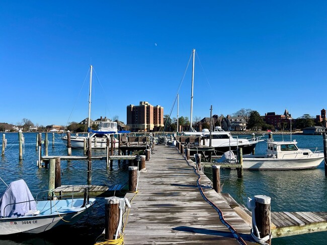 Building Photo - ***Waterfront Condo W/S/T INCLUDED~Move-In...