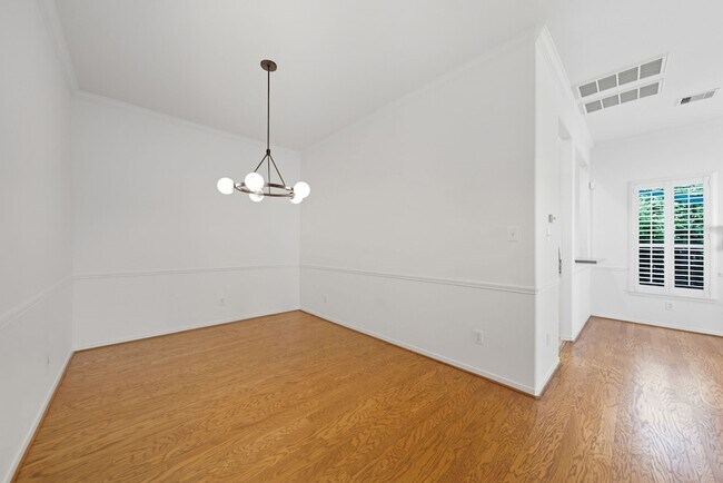 Building Photo - 2623 Shady Acres Ct
