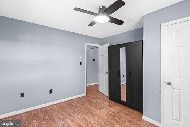 Building Photo - 7596 Amherst Dr