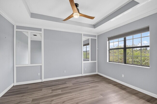 Building Photo - 10457 Wellington Parc Dr