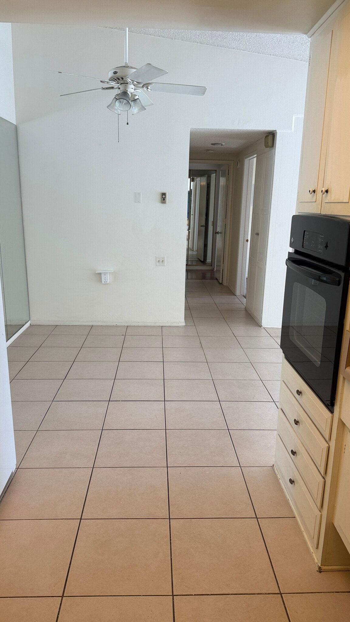 Hallway - 76 Calle Aragon