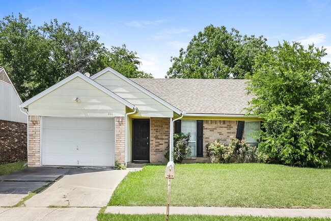 Building Photo - 801 Annapolis Dr