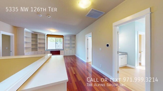 Building Photo - 5335 NW 126th Terrace