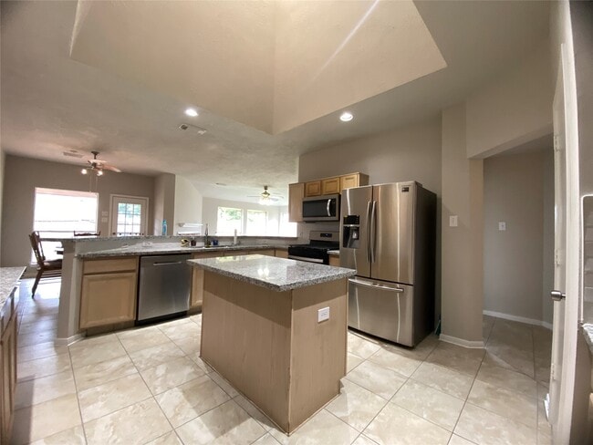 Building Photo - 15922 Williwaw Dr